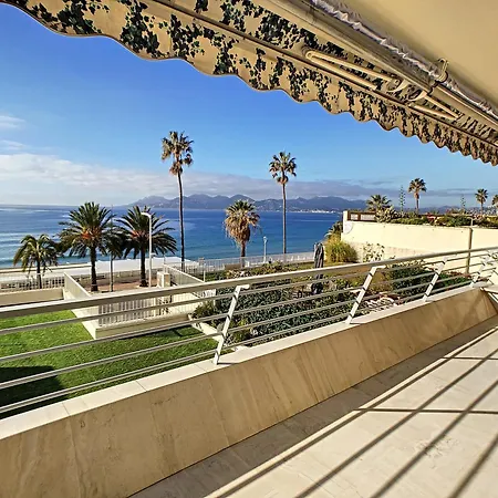 Front De Mer, Superbe Terrasse Vue 283l Chans * קאן
